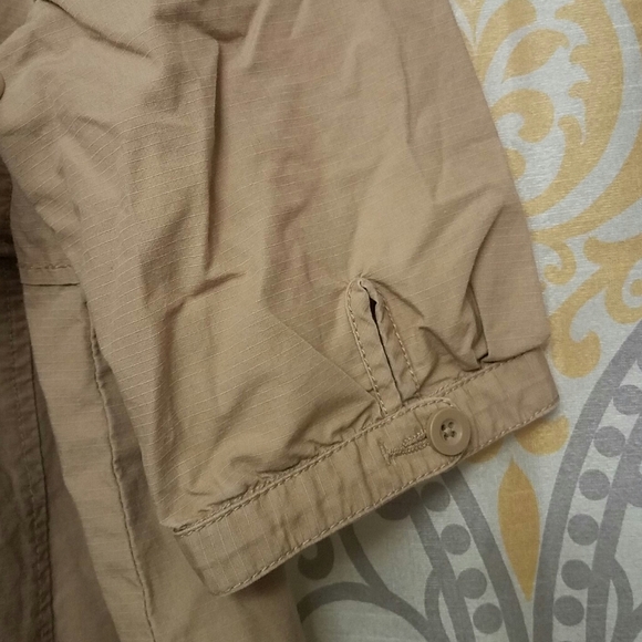 Kakhi Cropped Jacket - Picture 3 of 5